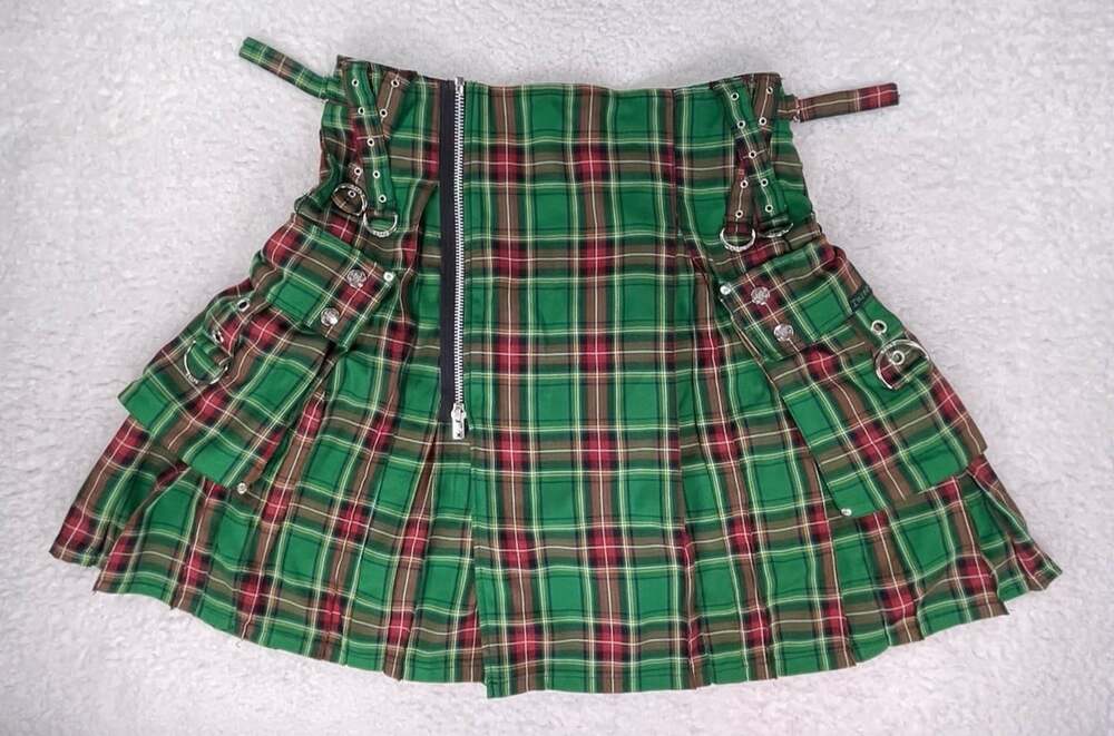 Tripp NYC Super Utility Kilt Mens M Green Tartan Plaid Goth Punk Cargo Pockets